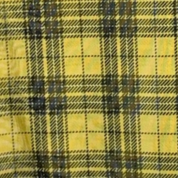 COPY - NWT Current Mood Sheer Yellow & Black plaid top with thumb holes SM doll… - Picture 3 of 9